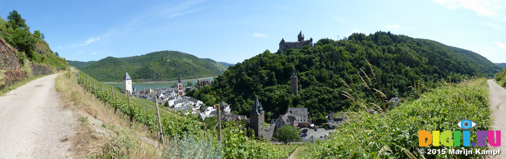 FZ017587-94 Burg Stahleck and Bacharach